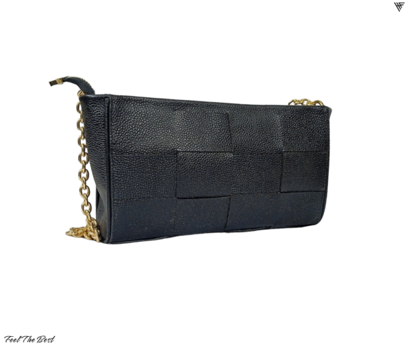 LB 576 - Image 3