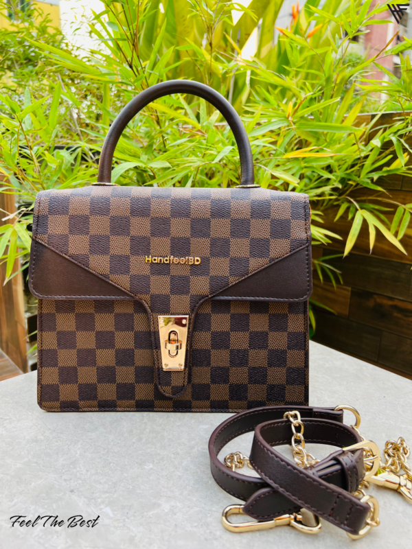 Elevate Your Look with Our HandfeelBD Elegant Shoulder Bag! - Image 5